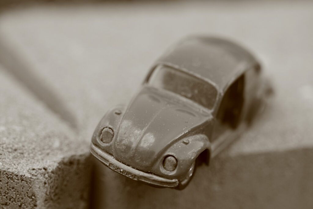 automobile, model, old-5400427.jpg